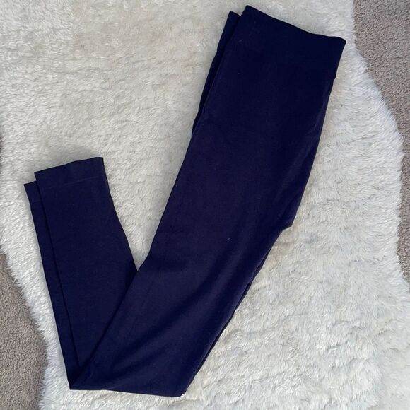 𝅺C’est Moi Leggings - Picture 1 of 7